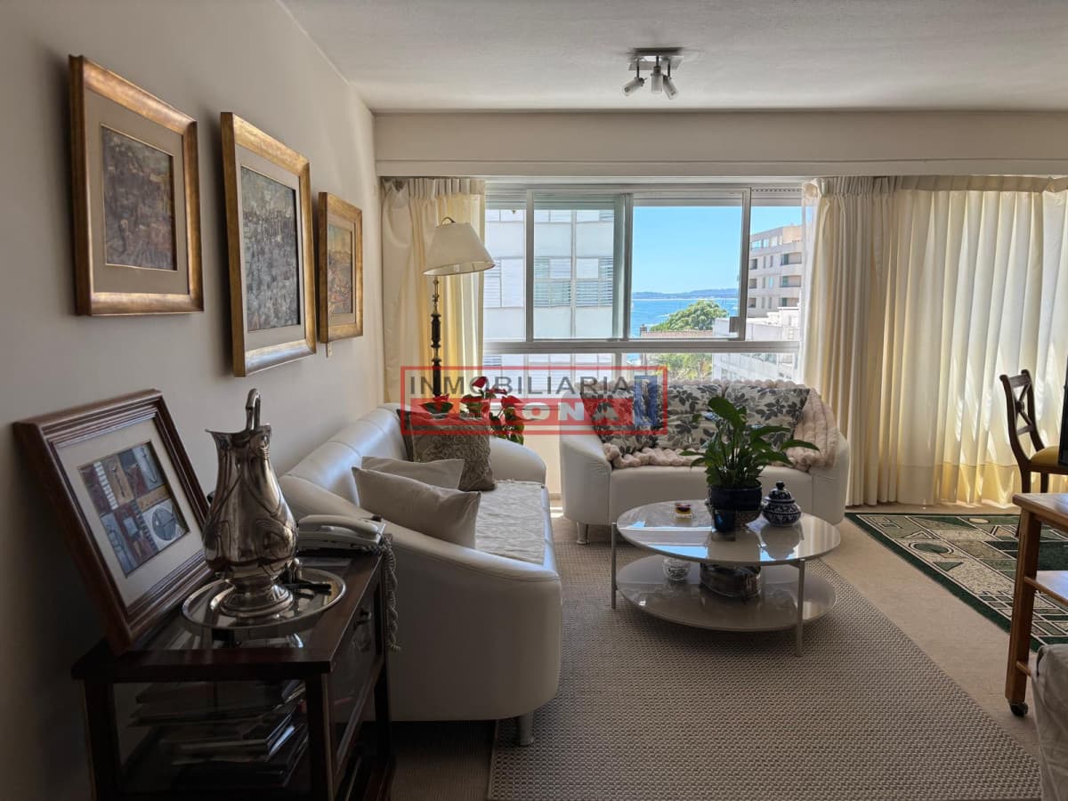 Apartamento en Peninsula, 2 dormitorios - Inmobiliaria Verona Punta