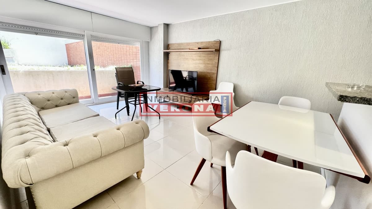Completamente Reciclado y a mts del PUERTO! - Inmobiliaria Verona Punta