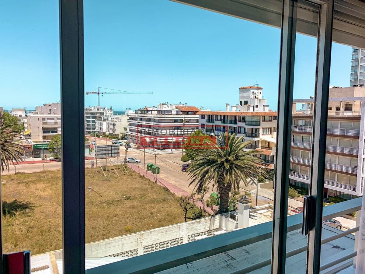 VISTA BRAVA Y A MTS DEL PUERTO !!! - Inmobiliaria Verona Punta