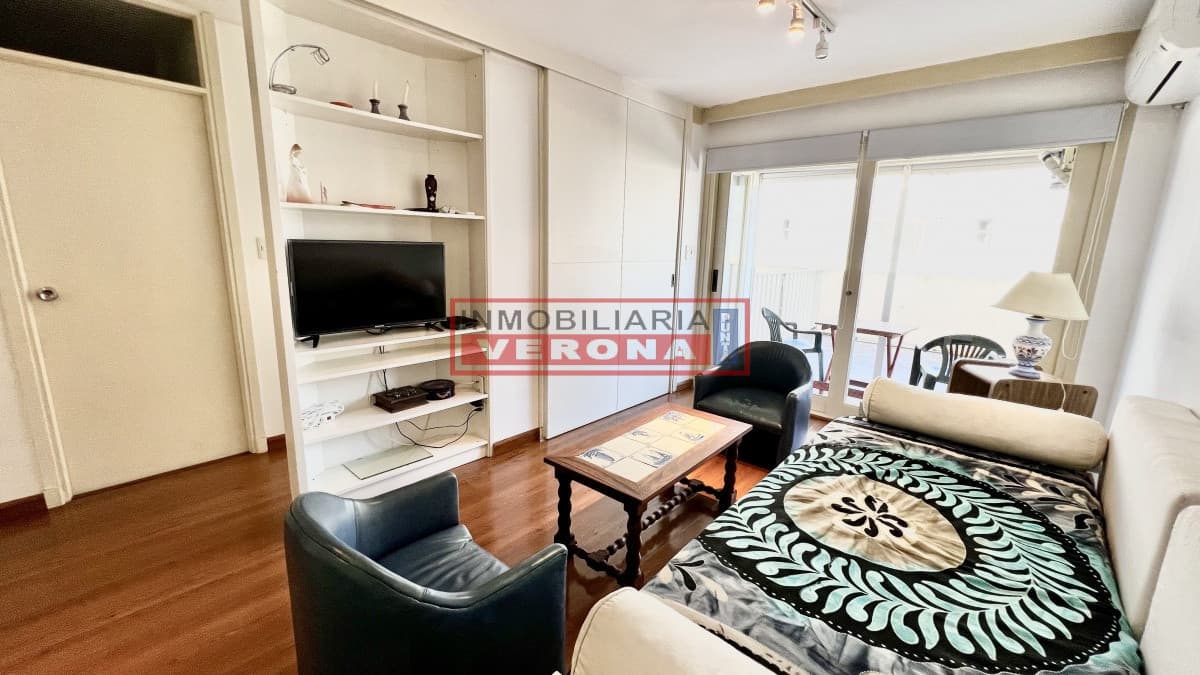 IMPECABLE A MTS DEL PUERTO.-  - Inmobiliaria Verona Punta
