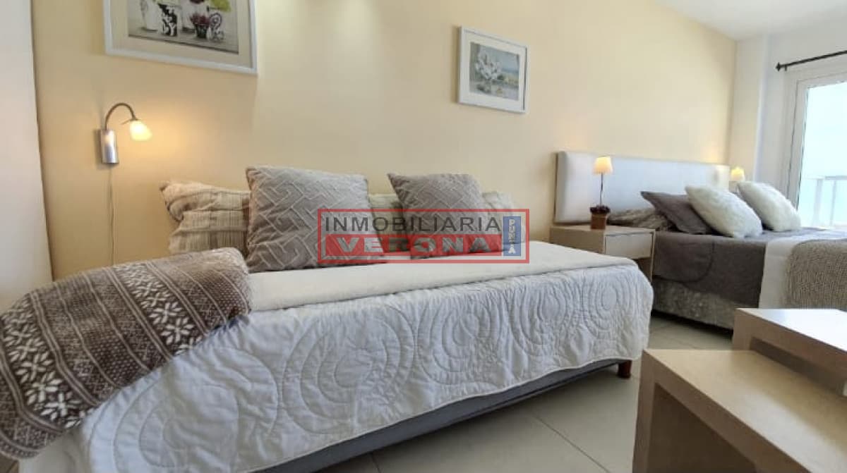 Monoambiente con vista al Mar en Lux Tower - Peninsula  - Inmobiliaria Verona Punta
