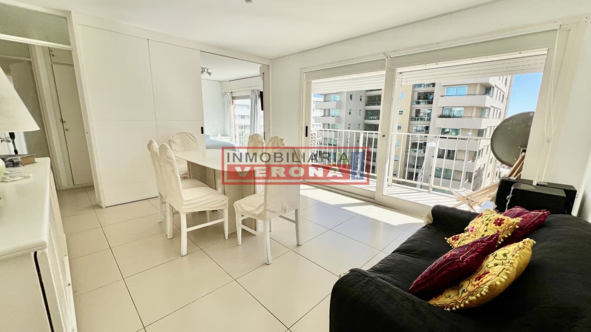 Apartamento en Peninsula, 2 dormitorios  - Inmobiliaria Verona Punta