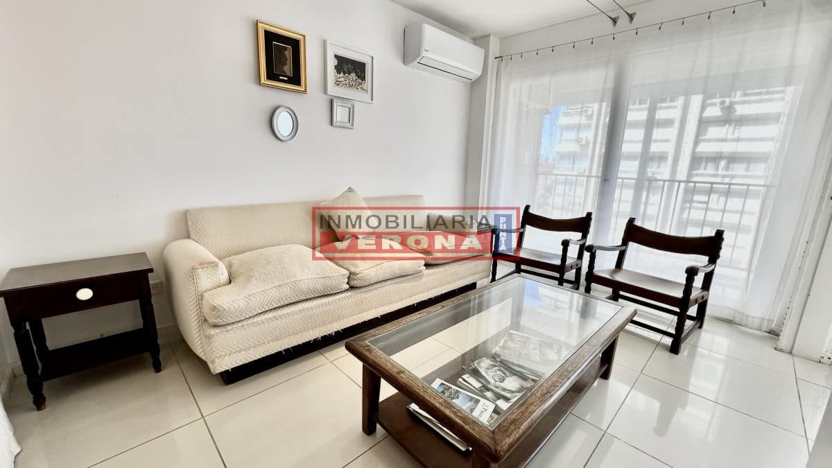Apto completamente reciclado a mts del PUERTO! - Inmobiliaria Verona Punta