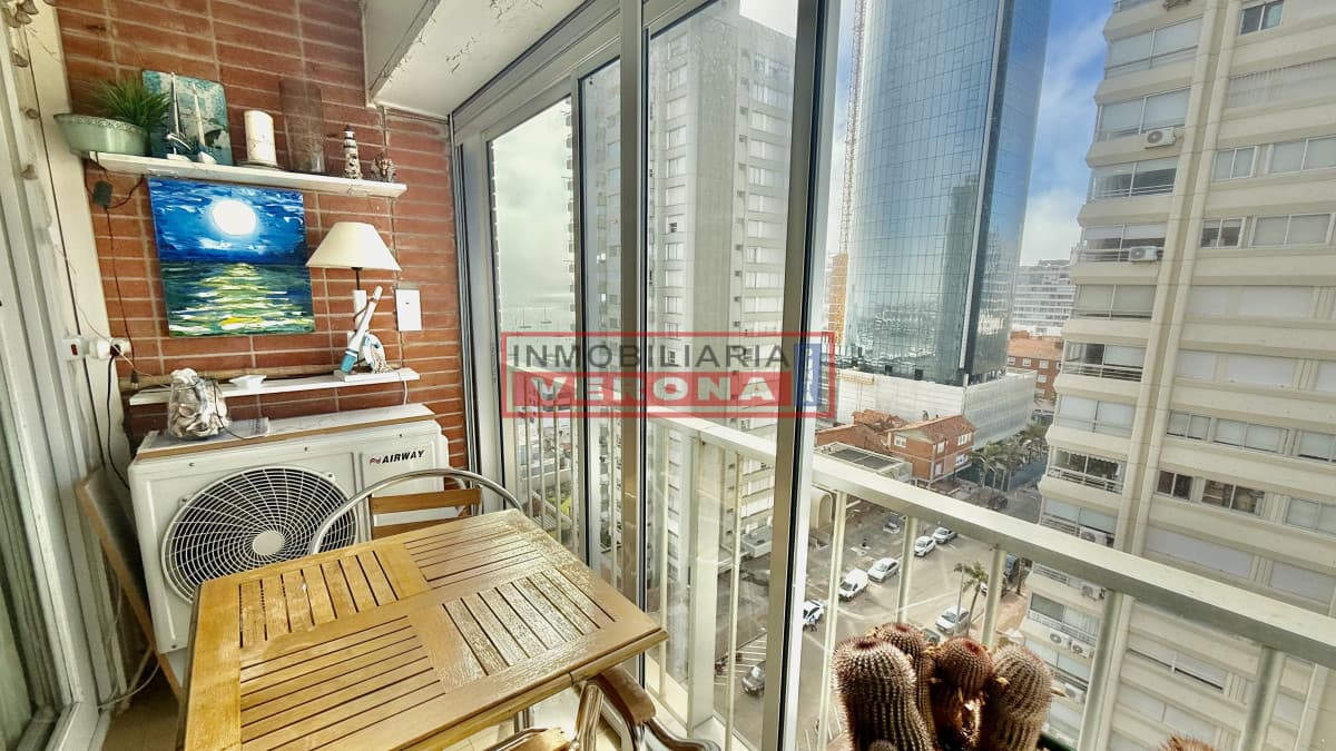 IMPERDIBLE Depto en Península - 1 dormitorio con terraza, vista al Puerto y garaje  - Inmobiliaria Verona Punta