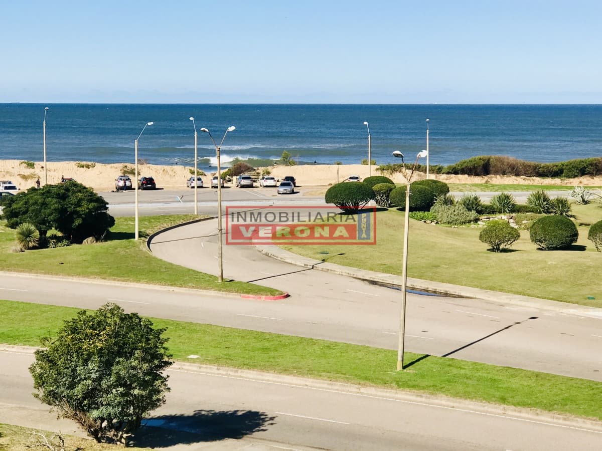 1ERA LÍNEA AL MAR !!! - Inmobiliaria Verona Punta