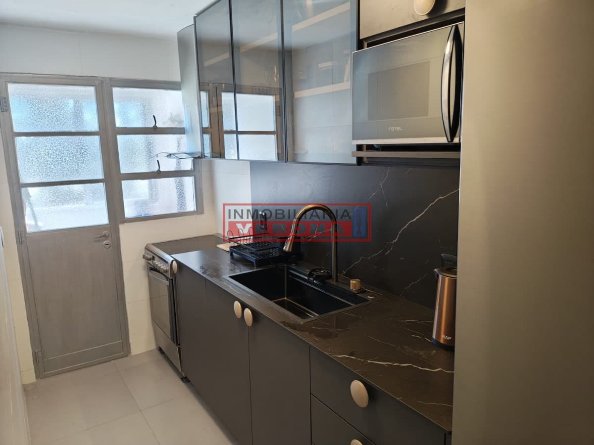 Apartamento 2 dorms - Playa Mansa - Inmobiliaria Verona Punta