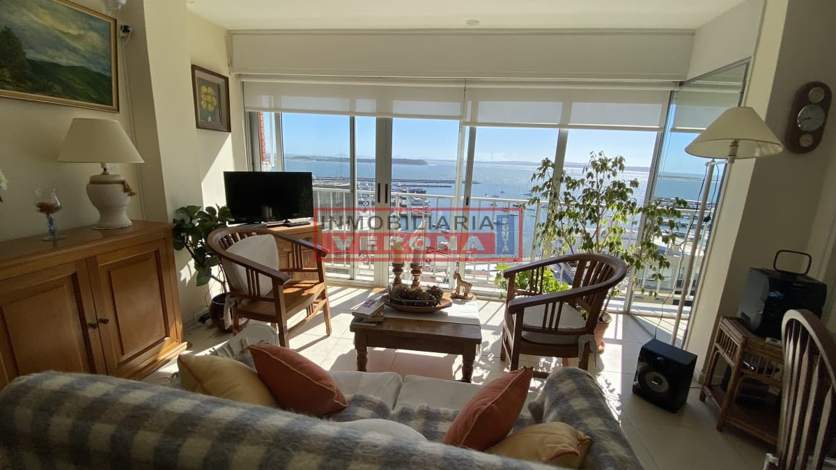 Apartamento 2 Dormitorios al PUERTO ! - Inmobiliaria Verona Punta