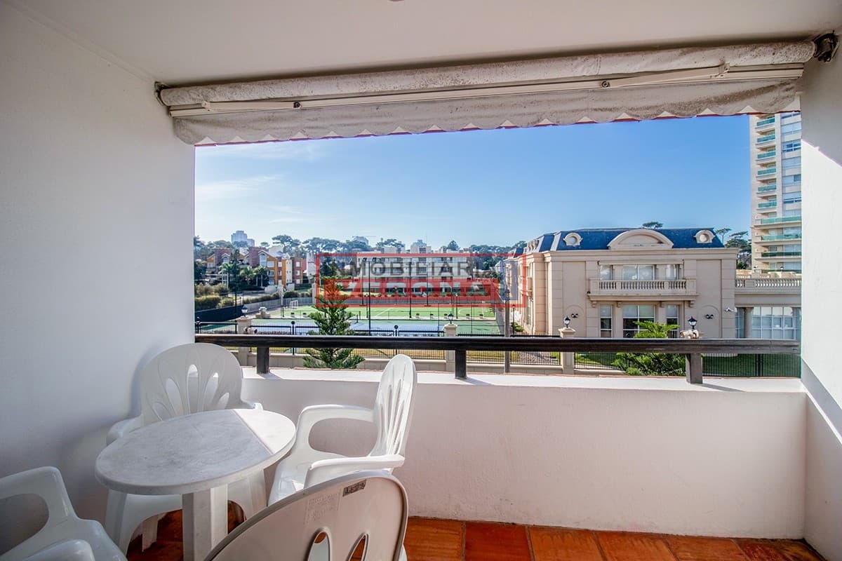 Apartamento en Venta 2 dormitorios Mansa Punta del este Maldonado - Inmobiliaria Verona Punta