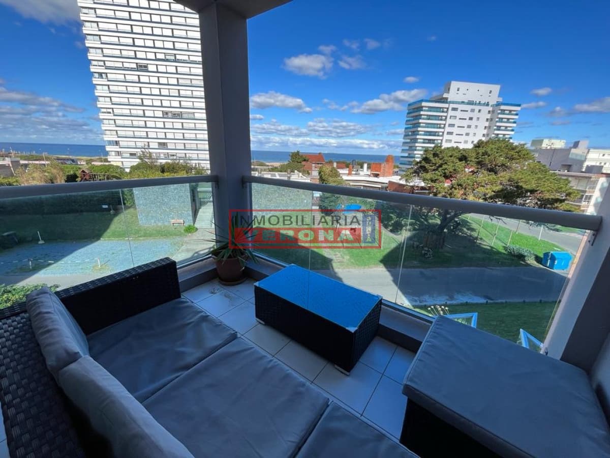 Apartamento en venta de 2 dormitorios - Brava, Punta del Este - Inmobiliaria Verona Punta