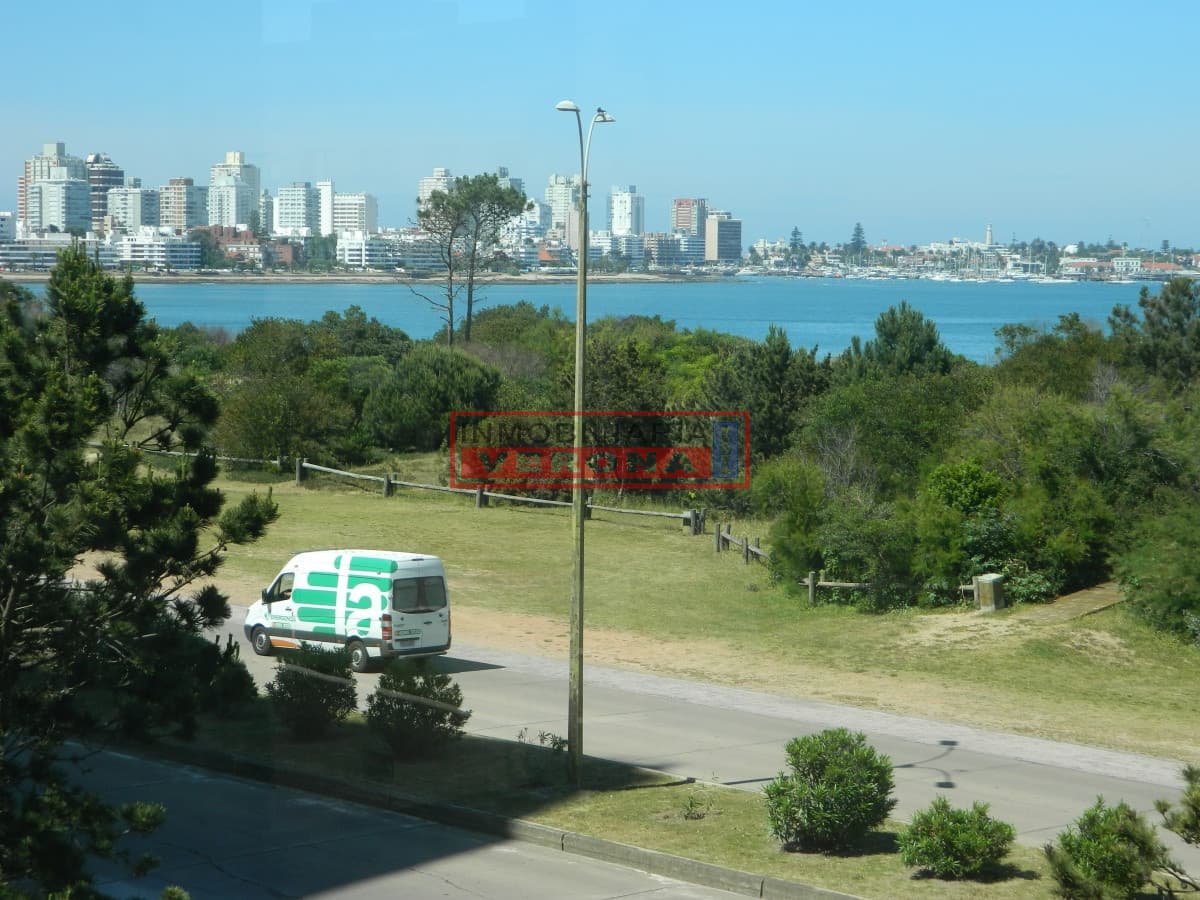 1ERA línea al MAR !!! - Inmobiliaria Verona Punta