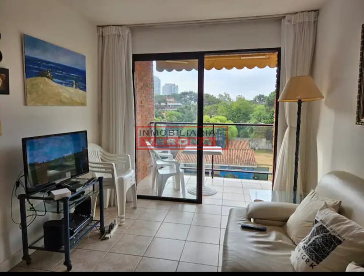Apto 2 dorms - A mts Playa Brava - Inmobiliaria Verona Punta