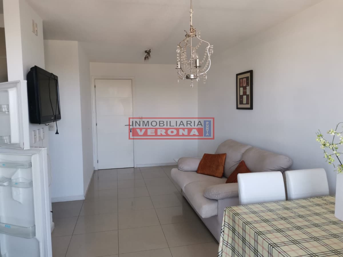 Apartamento 1 Dorm - Zona Roosevelt  - Inmobiliaria Verona Punta