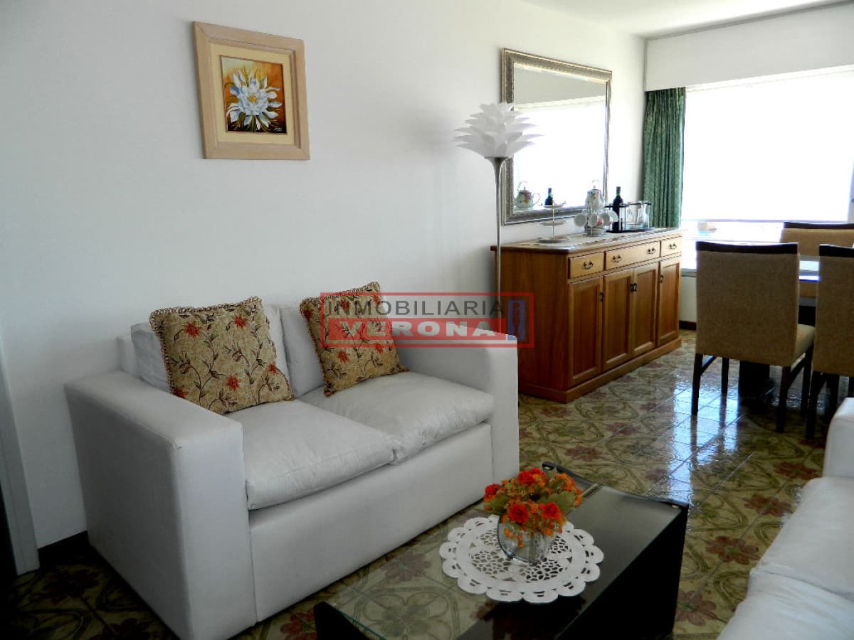 APTO 2 DORMS . PRÓXIMO AL PUERTO !!!   - Inmobiliaria Verona Punta