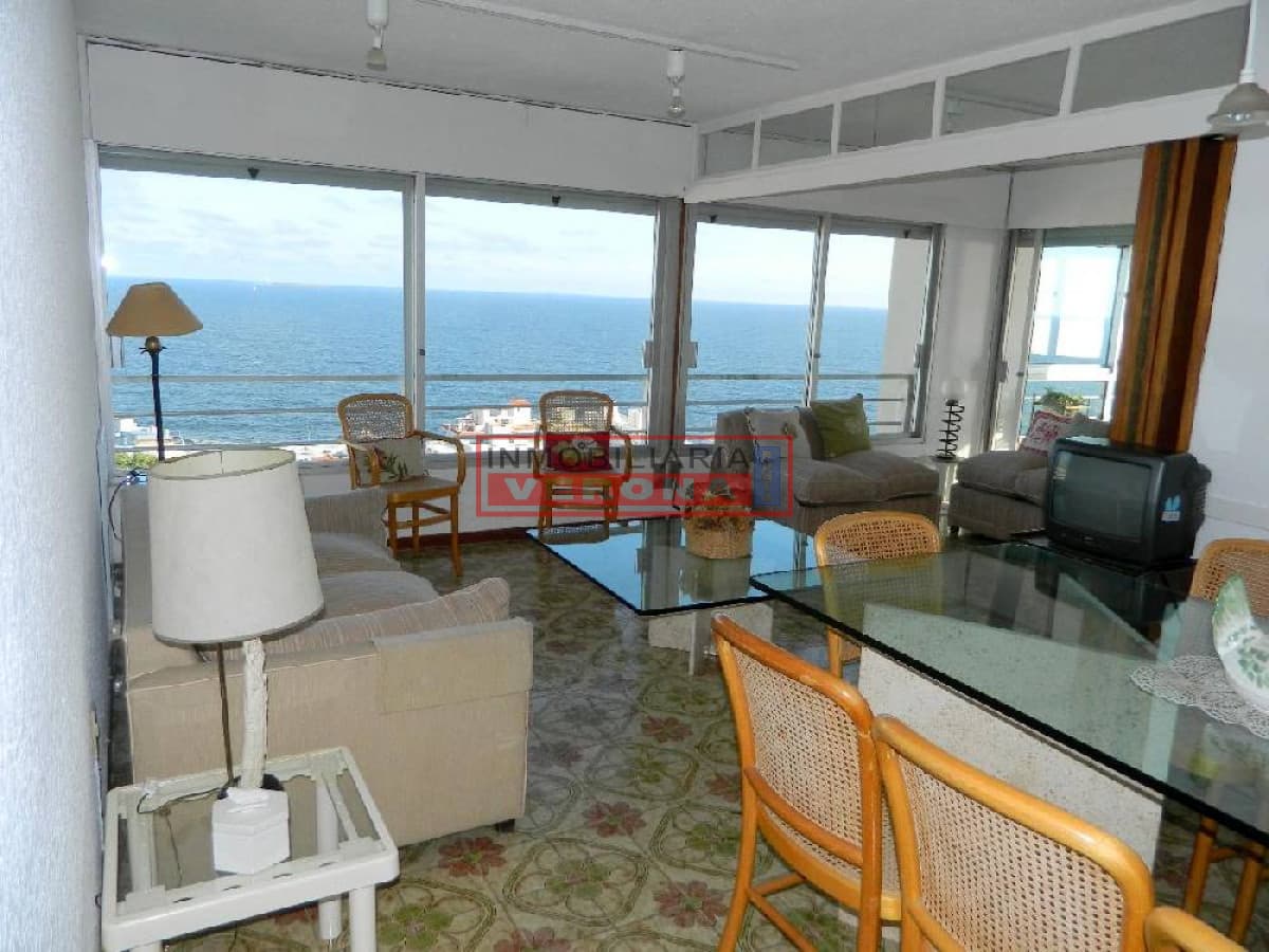 Apartamento en Peninsula, 2 dormitorios * - Inmobiliaria Verona Punta