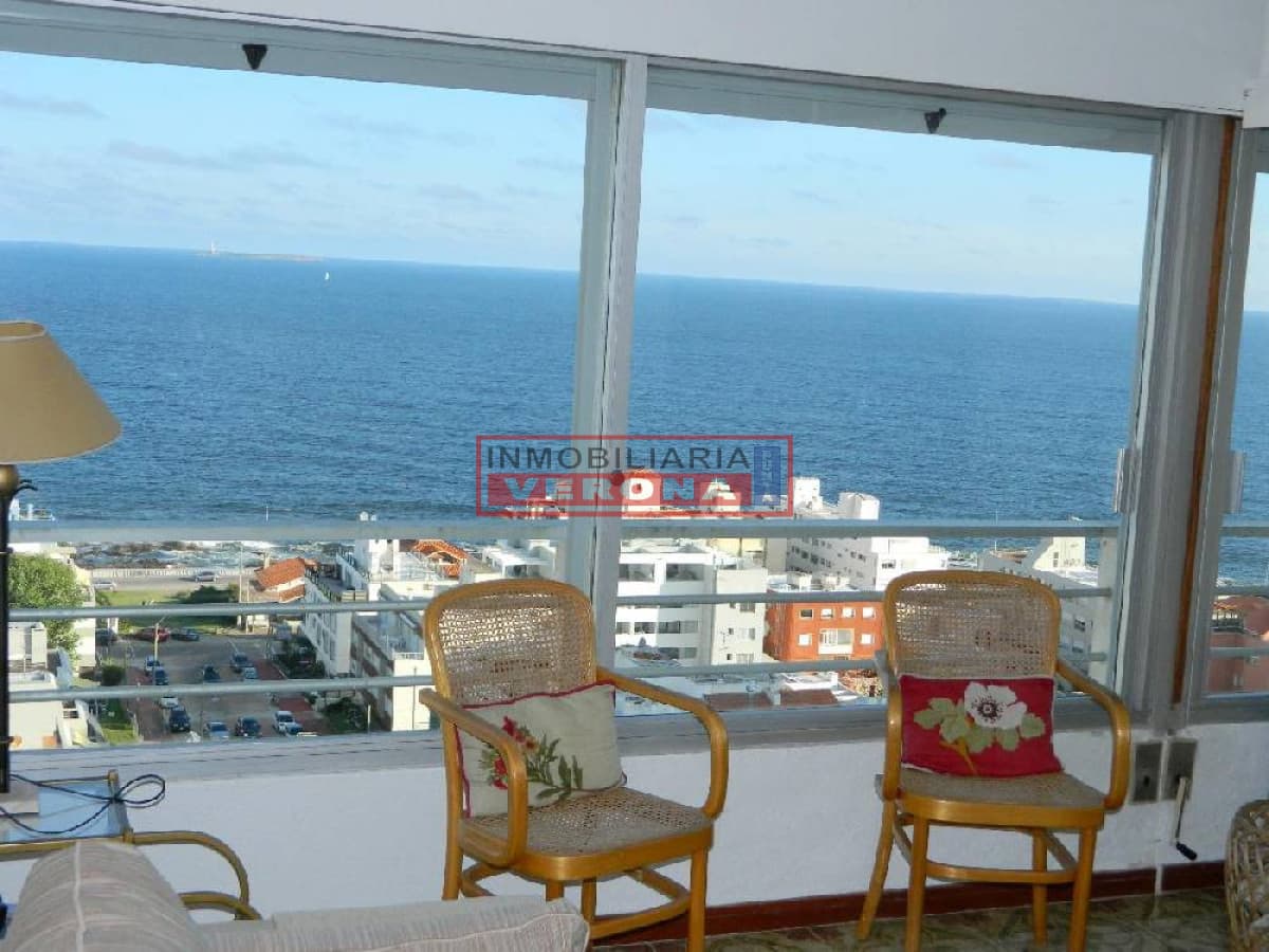 Apartamento en Peninsula, 2 dormitorios * - Inmobiliaria Verona Punta