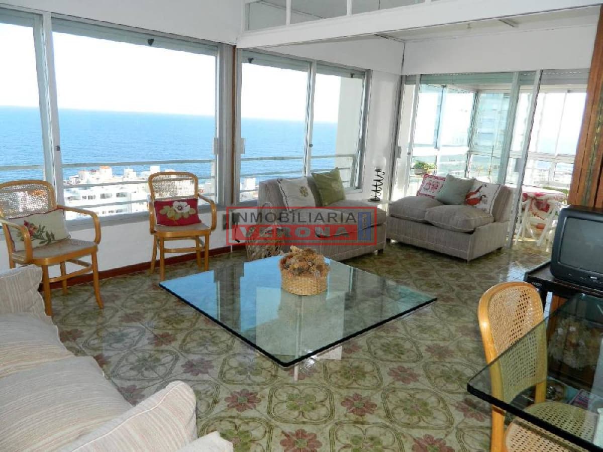 Apartamento en Peninsula, 2 dormitorios * - Inmobiliaria Verona Punta