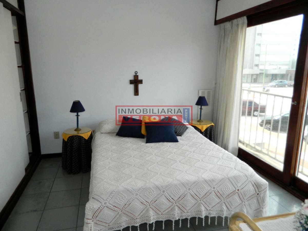 Apartamento en Peninsula, 1 dormitorios * - Inmobiliaria Verona Punta