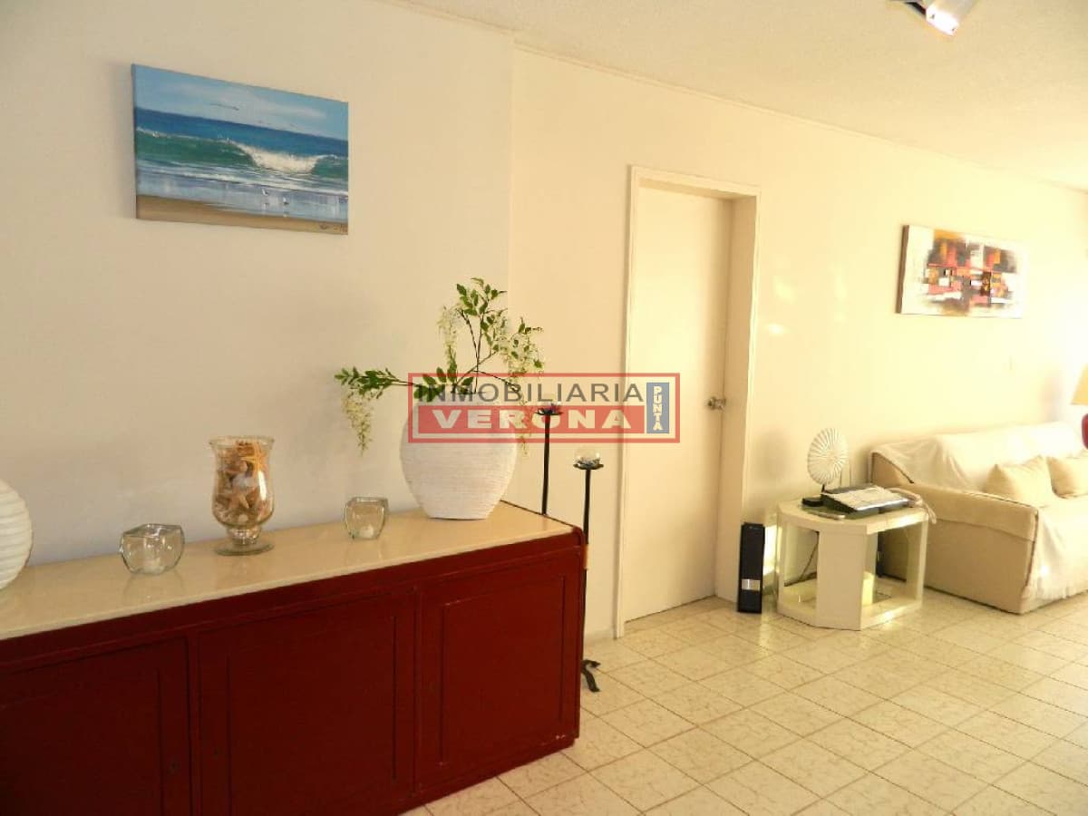 Apartamento en Peninsula, 2 dormitorios * - Inmobiliaria Verona Punta
