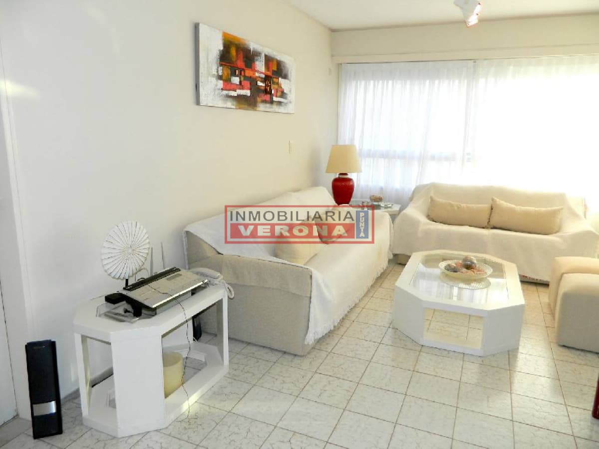 Apartamento en Peninsula, 2 dormitorios * - Inmobiliaria Verona Punta