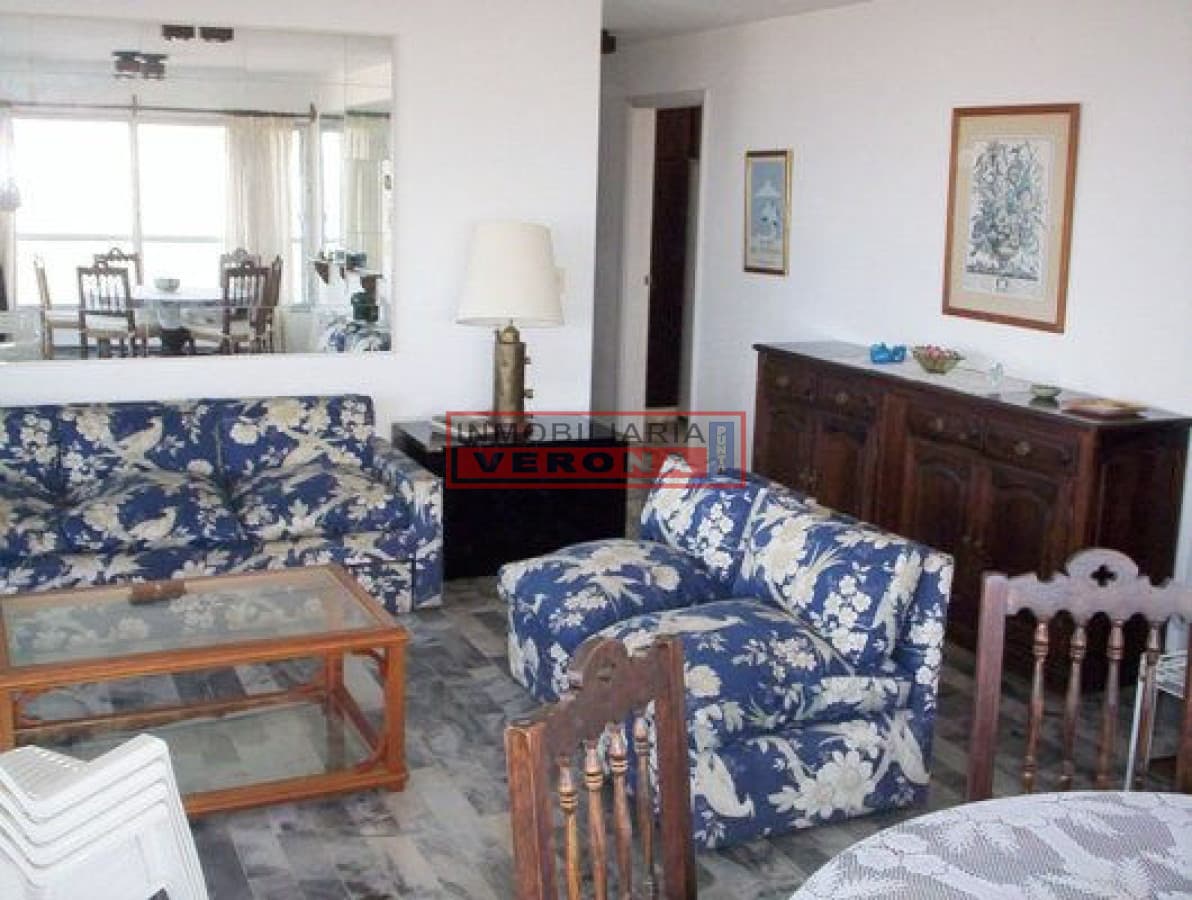 Apartamento en Peninsula, 2 dormitorios * - Inmobiliaria Verona Punta