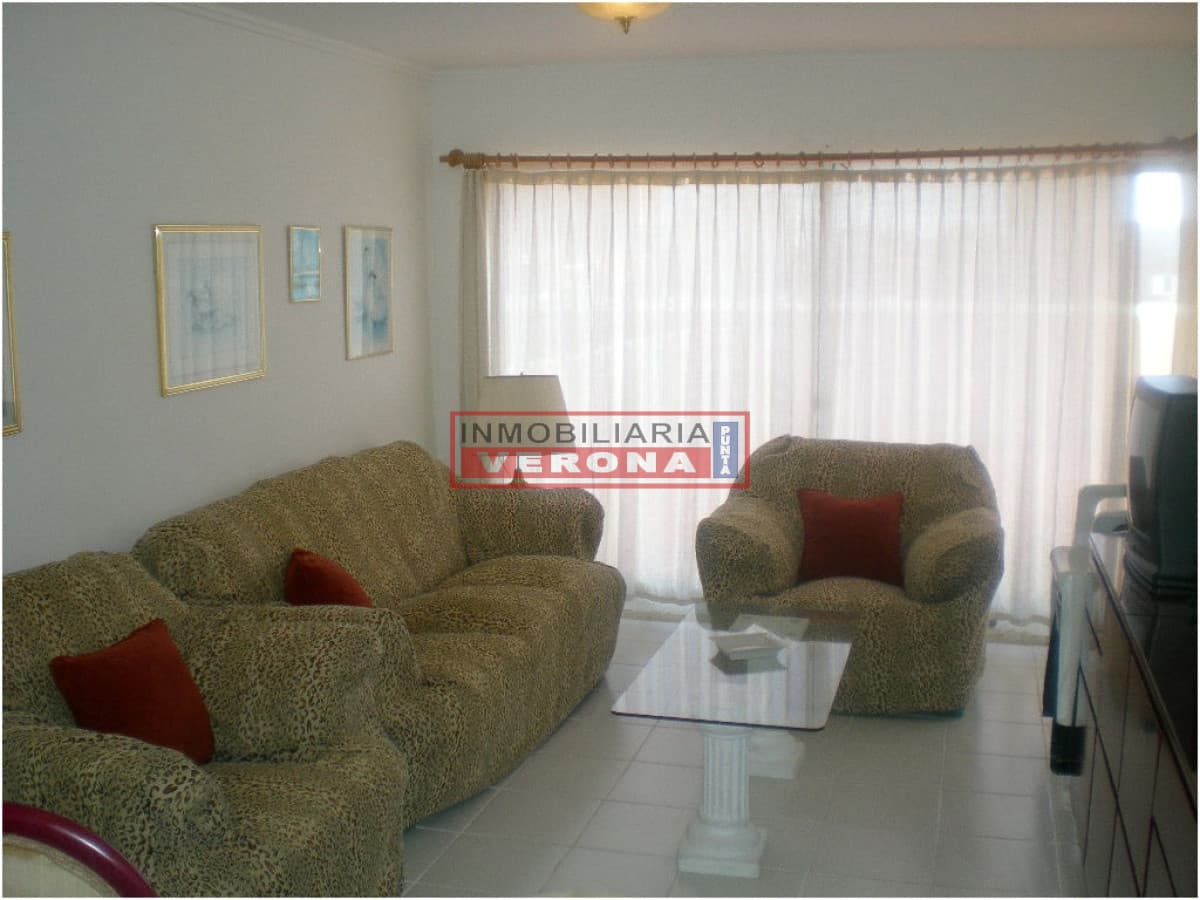 Apartamento en Brava, 3 dormitorios * - Inmobiliaria Verona Punta