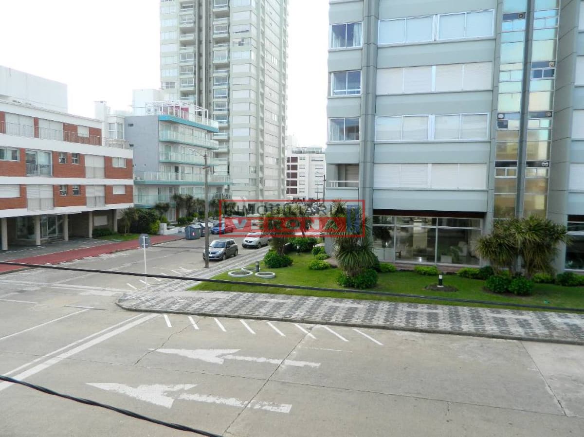 Apartamento en Peninsula, 1 dormitorios * - Inmobiliaria Verona Punta