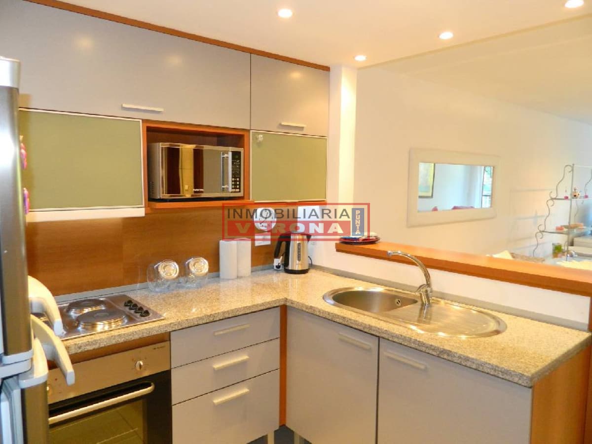 Apartamento en Roosevelt, 1 dormitorios * - Inmobiliaria Verona Punta