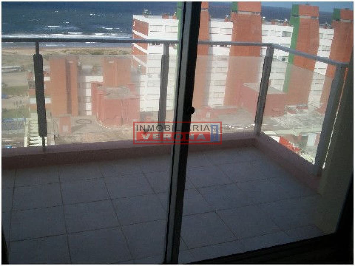 Apartamento en Brava, 1 dormitorios * - Inmobiliaria Verona Punta