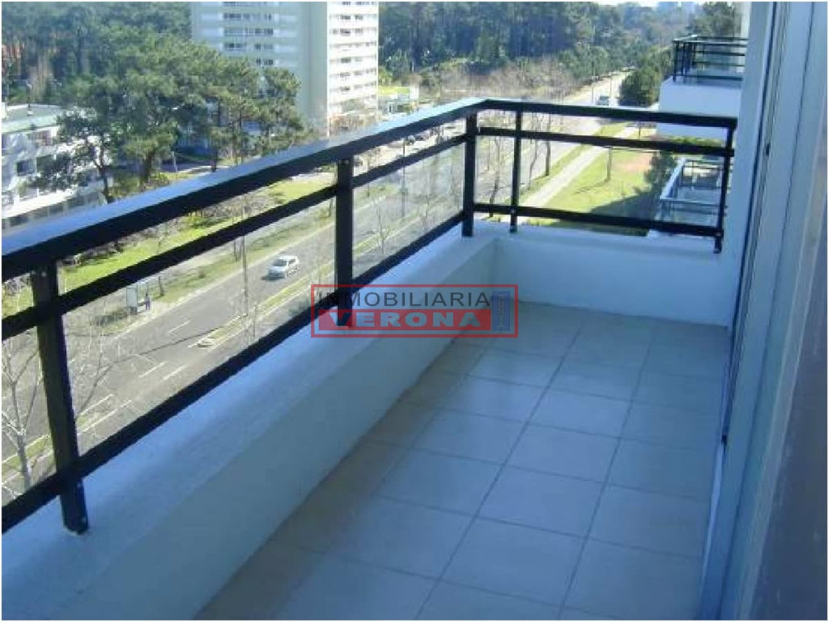Apartamento en Roosevelt, 3 dormitorios * - Inmobiliaria Verona Punta