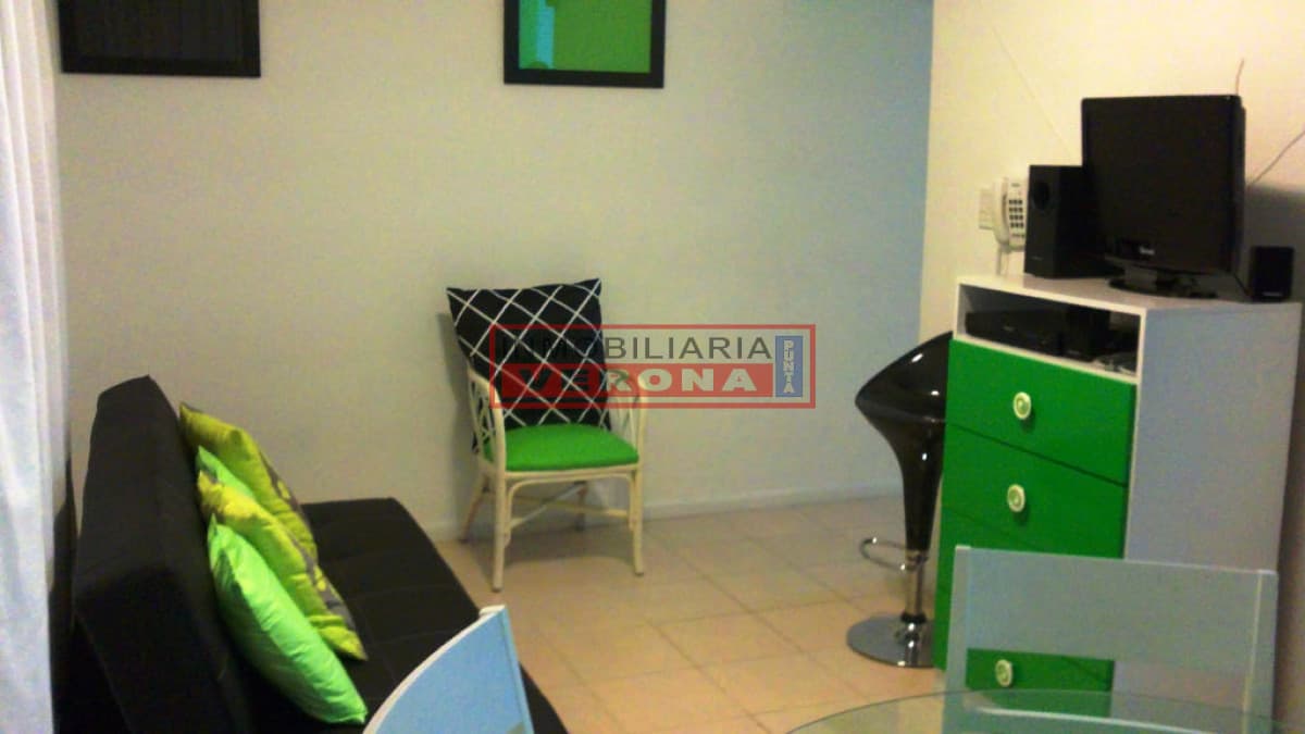 Apartamento en Roosevelt, 1 dormitorios * - Inmobiliaria Verona Punta