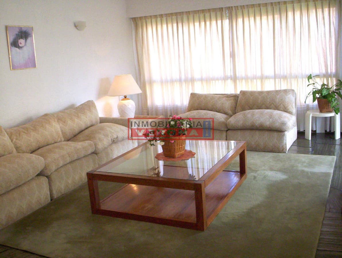 Apartamento en Peninsula, 2 dormitorios * - Inmobiliaria Verona Punta