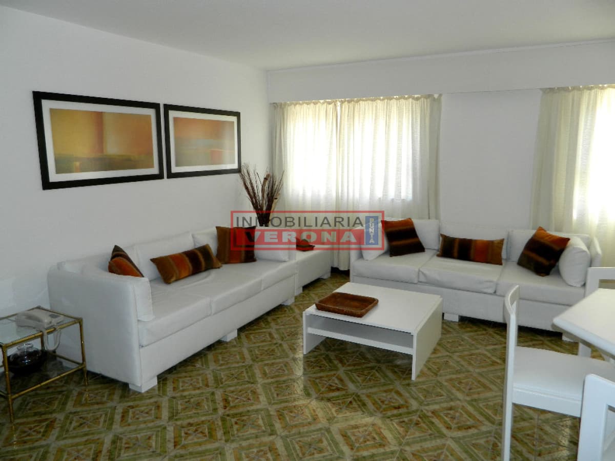 TORRE VERONA con vista al Puerto!  - Inmobiliaria Verona Punta