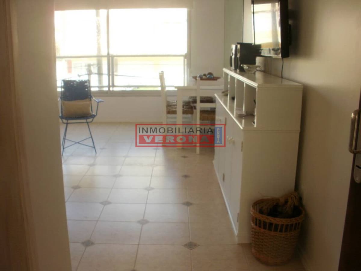 Apartamento en Peninsula, 1 dormitorios * - Inmobiliaria Verona Punta