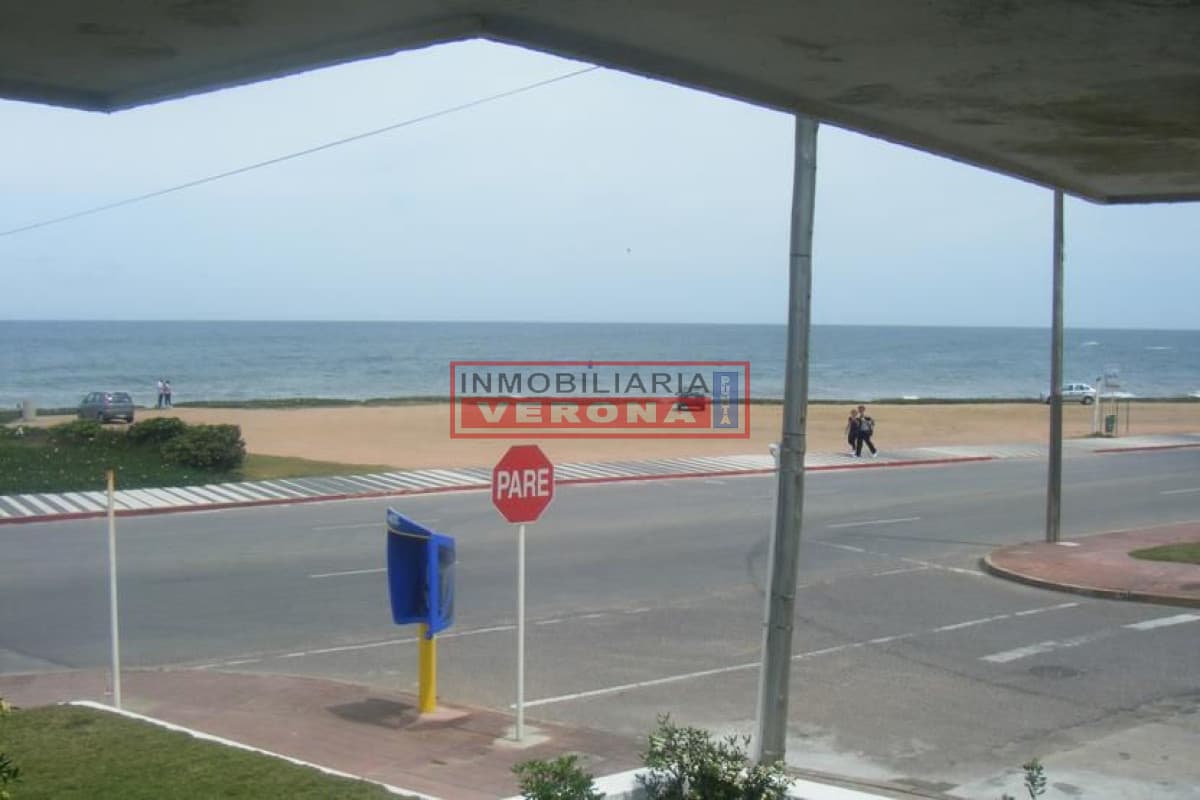 Apartamento en Peninsula, 3 dormitorios * - Inmobiliaria Verona Punta