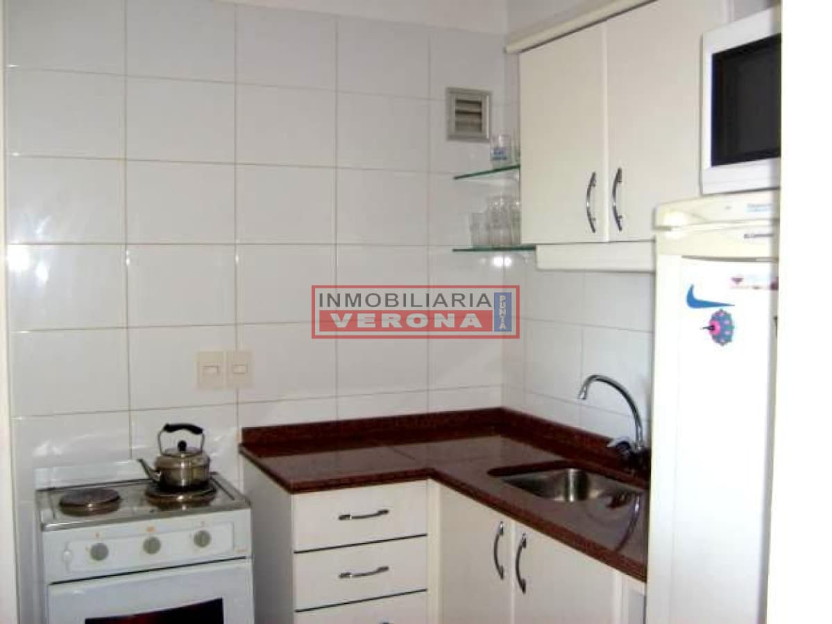 Apartamento en Roosevelt, 1 dormitorios * - Inmobiliaria Verona Punta