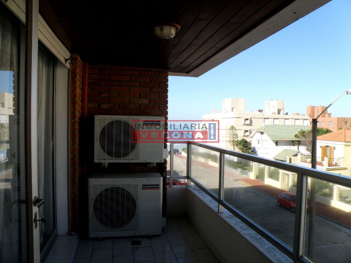 Apartamento en Peninsula, 2 dormitorios * - Inmobiliaria Verona Punta