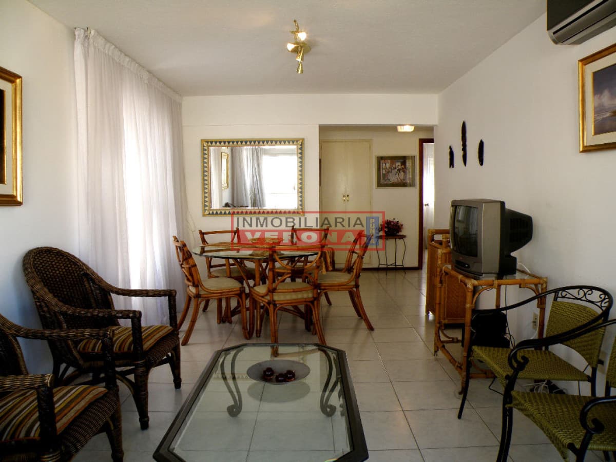 Apartamento en Peninsula, 2 dormitorios * - Inmobiliaria Verona Punta