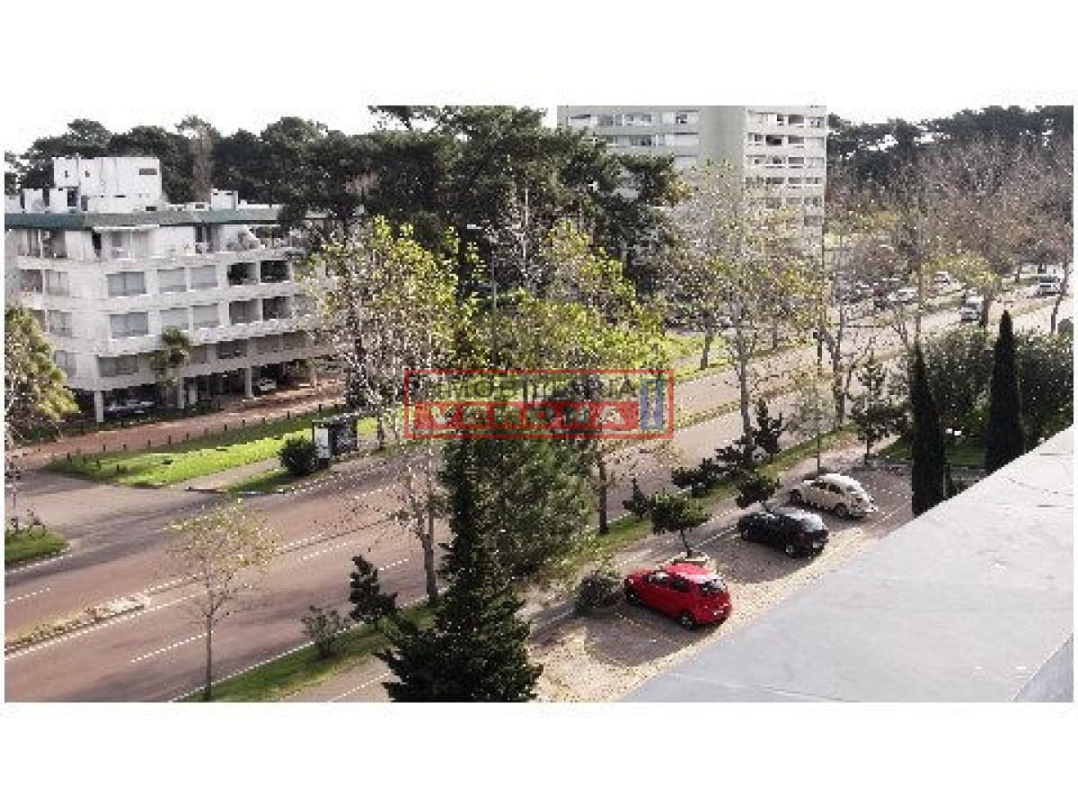 Apartamento en Roosevelt, 1 dormitorios * - Inmobiliaria Verona Punta