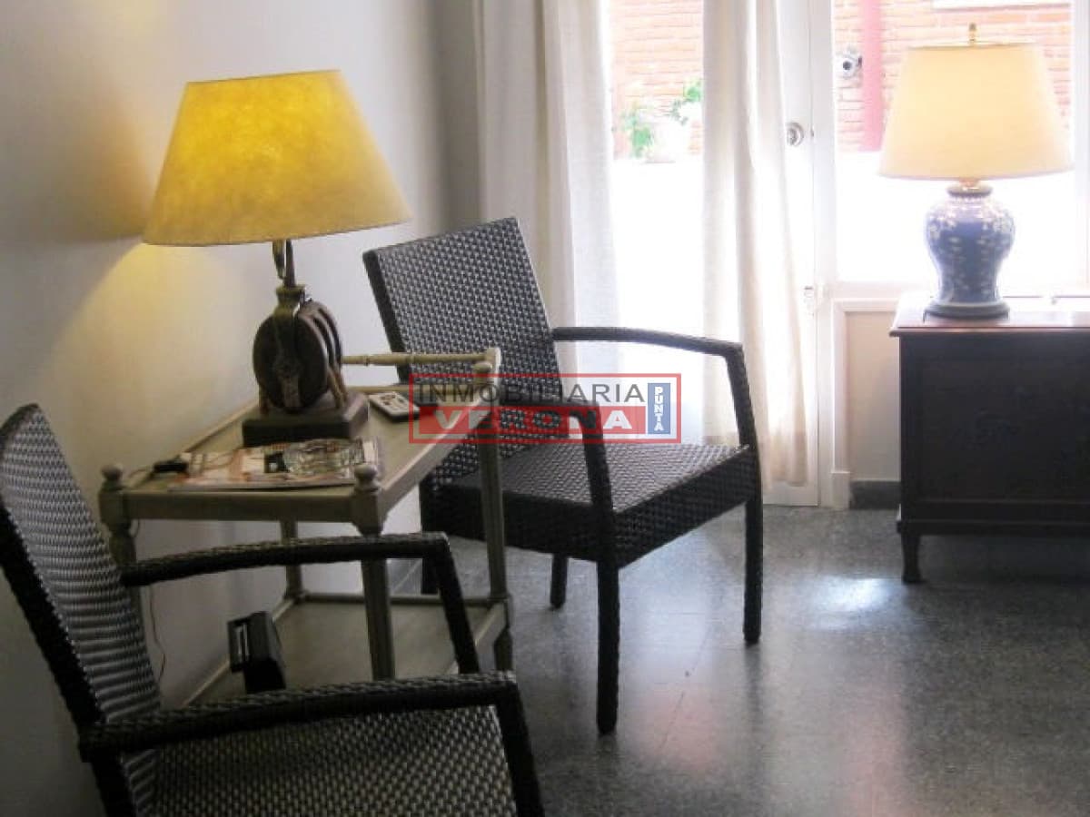 Apartamento en Peninsula, 1 dormitorios * - Inmobiliaria Verona Punta