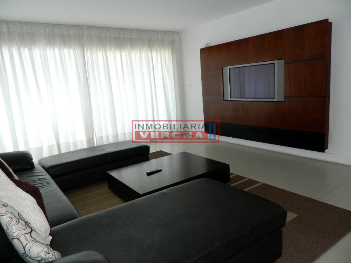 Apartamento en Brava, 3 dormitorios * - Inmobiliaria Verona Punta