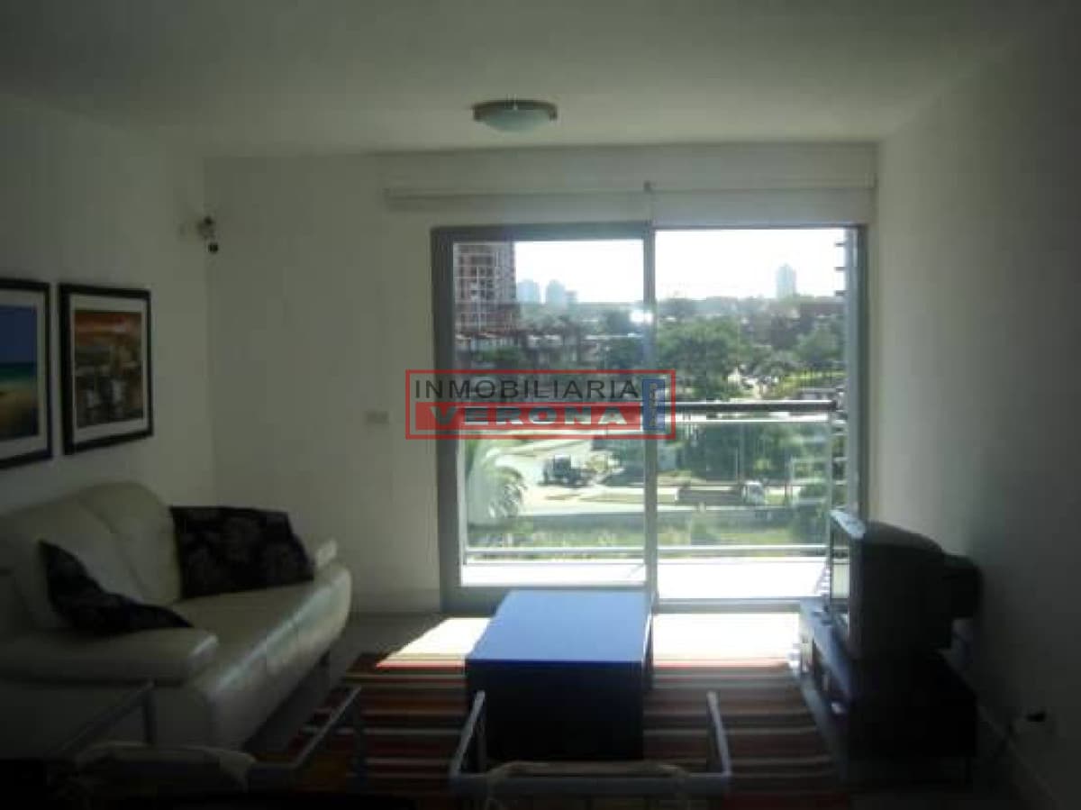 Apartamento en Mansa, 2 dormitorios * - Inmobiliaria Verona Punta