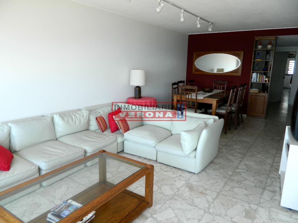 Apartamento en Mansa, 2 dormitorios * - Inmobiliaria Verona Punta