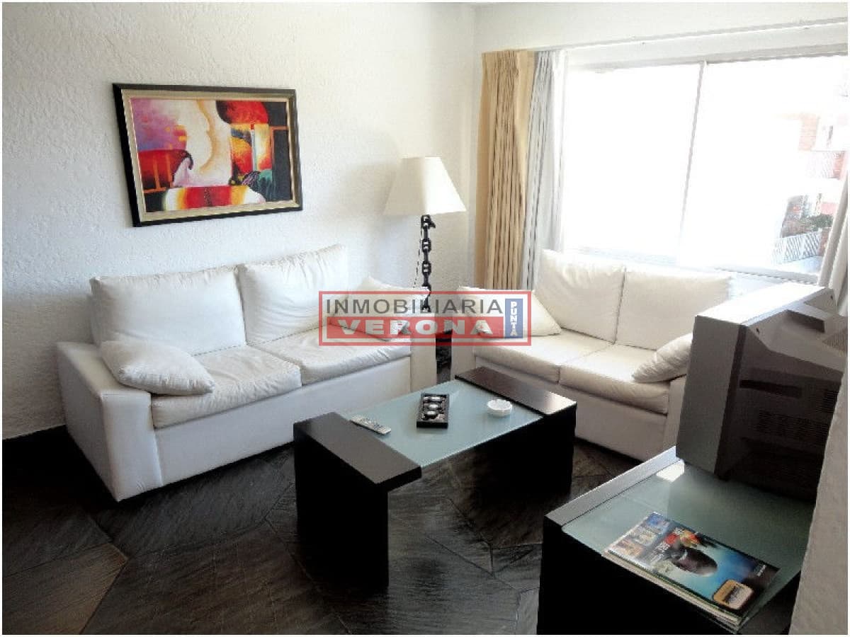 Apartamento en Mansa, 2 dormitorios * - Inmobiliaria Verona Punta