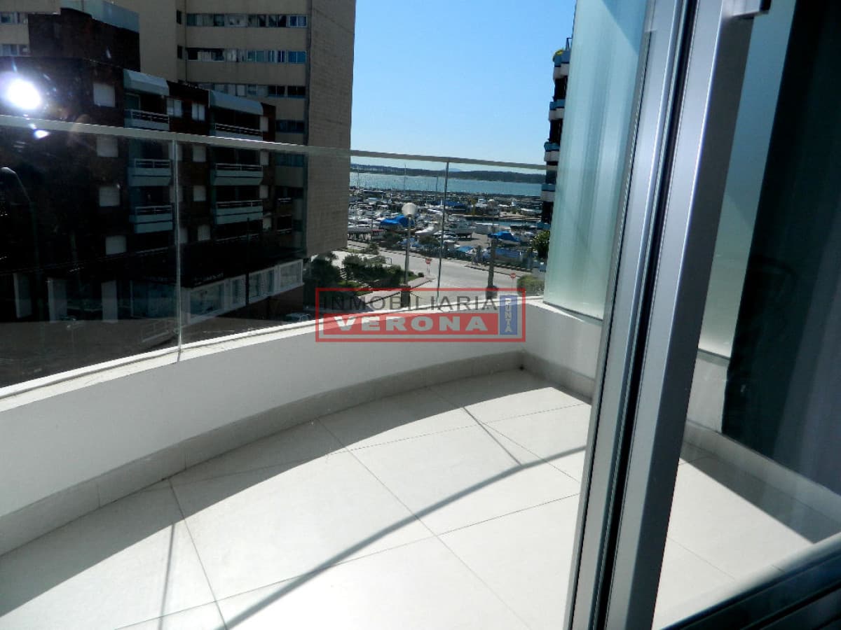 Apartamento en Peninsula, 2 dormitorios * - Inmobiliaria Verona Punta