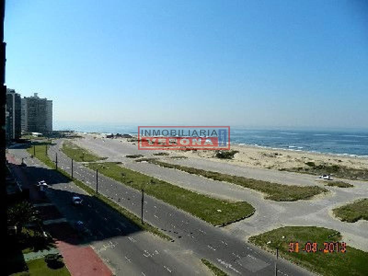 Apartamento en Brava, 2 dormitorios * - Inmobiliaria Verona Punta