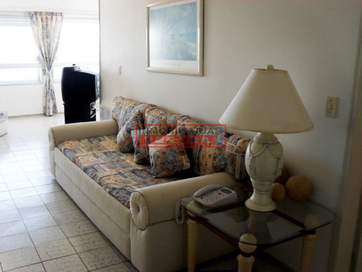Apartamento en Peninsula, 2 dormitorios * - Inmobiliaria Verona Punta
