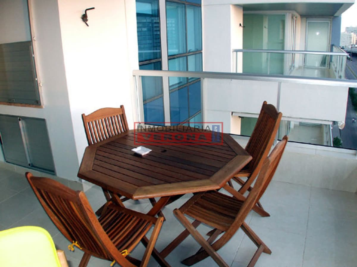 Apartamento en Mansa, 2 dormitorios * - Inmobiliaria Verona Punta