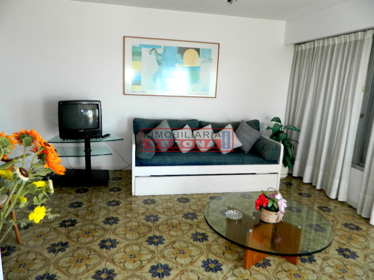 Apartamento en Peninsula, 2 dormitorios * - Inmobiliaria Verona Punta