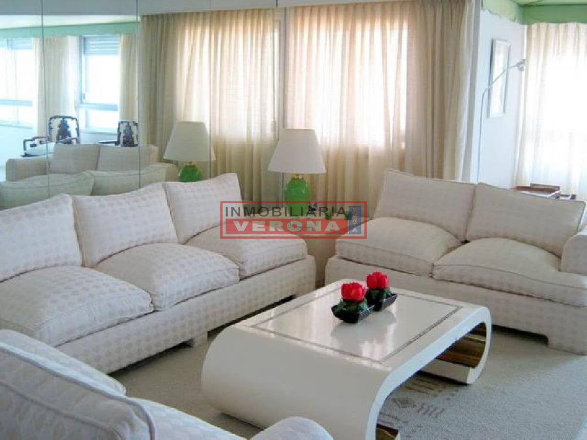 Apartamento en Peninsula, 2 dormitorios * - Inmobiliaria Verona Punta
