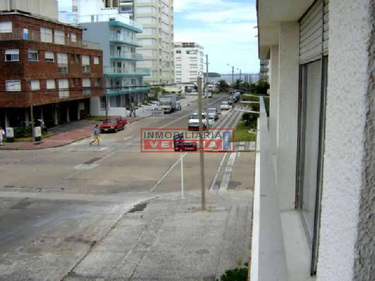Apartamento en Peninsula, 2 dormitorios * - Inmobiliaria Verona Punta